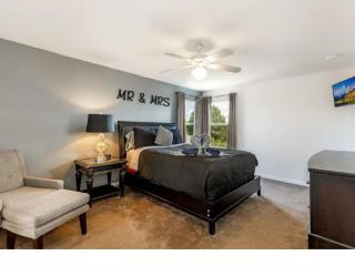 #455-Stunning 5 bed villa with south facing pool and spa NO Pool Heat until January - 1