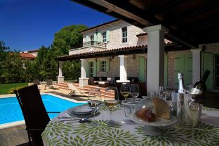 Vila Romana - Barat - 3