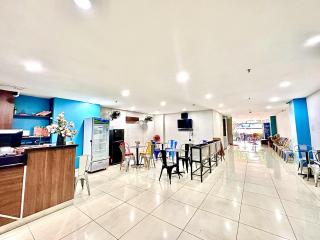 The Jade Hotel near Tan Son Nhat Airport - Ho Chi Minh - 2