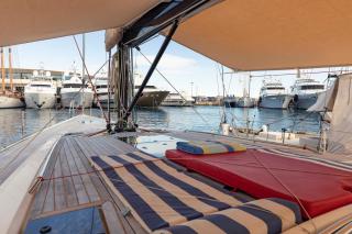Voilier Luxe Face au Palais - Cannes - 2