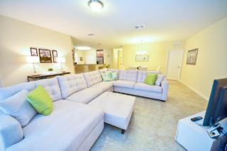 Make memories with your family and friends in this beautiful home 1014 - Loughman - 8