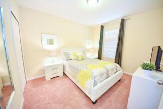 Make memories with your family and friends in this beautiful home 1014 - Loughman - 3