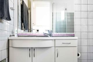 Bornholm Holiday Apartment With Sea View - 3