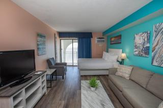 Direct Oceanfront Sea Mist Resort 21105 - Myrtle Beach - 0