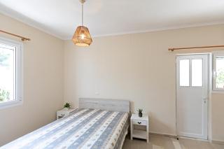 Matina's studio - Poros - 5