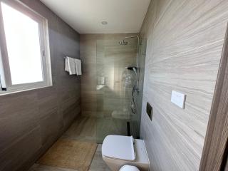 LUXURY CONDO coral bay - 5