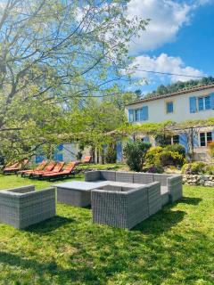 Splendide villa 10p./4 suites/piscine/clim/paysage - Bargemon - 7