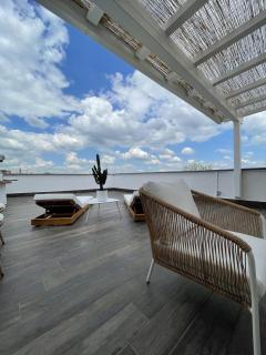 Ultra stylish modern attic - Rom - 0