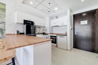 Bay Central, Dubai Marina - Exquisite One Bed with Marina View - Dubai - 4