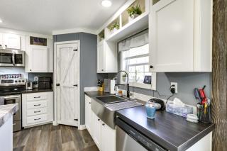 Charming Perry Home about 2 Mi to the Gulf! - 2