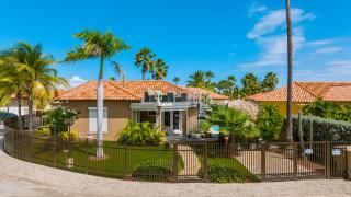 Opal 233 - Palm-Eagle Beach - 6
