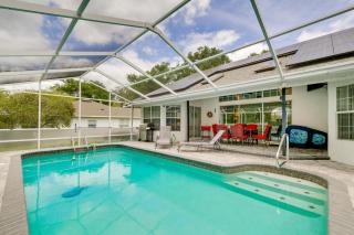 Lanai and Grill Sunny Home Near Rainbow Springs! - Dunnellon - 0