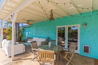 Luxury Beach House. Pool/Hot Tub! Walk to Beach! - Carlsbad - 5