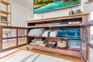 Luxury Beach House. Pool/Hot Tub! Walk to Beach! - 2