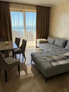 Luxury Seaview Penthouse Apartments at Valencia Gardens - 4