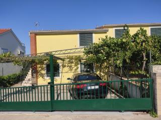 Apartments with parking space Kanica, Rogoznica - 19968 - 2