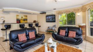 Paradise On Banksia Canal - Banksia Beach - 4