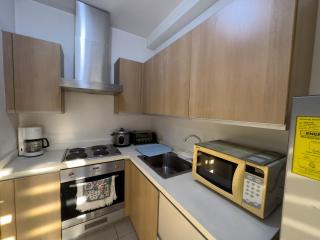 StayHere BGC City Studio in SOMA near SM Aura - Manila - 4