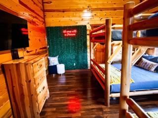 Heated Pool Hot Tub Game Room Mountain Views - Sevierville - 5