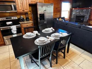 Heated Pool Hot Tub Game Room Mountain Views - Sevierville - 3