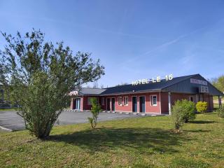 Hôtel Le 15 Périgueux proximité A 89 - Coulounieix-Chamiers - 8