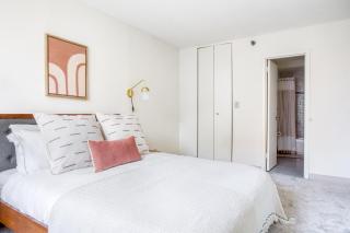 Back Bay 2BR2B steps from Prudential Center BOS-410 - 1