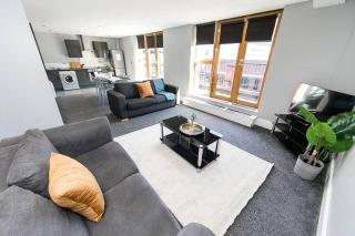 Top Floor 2 Bedroom Penthouse - Manchester - 7