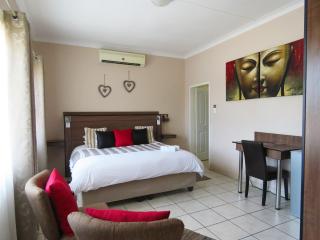 Andante Guesthouse Klerksdorp - Klerksdorp - 6