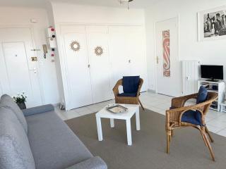 Hendaye plage charmant studio 2pers avec grande terrasse vue mer - Hendaye - 1