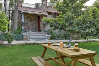 Vatsalya Vihar - A Luxury Pool Villas Resort - Udaipur - 6