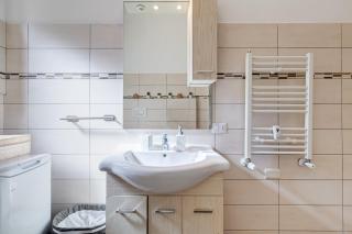 Bright and Spacious 2Bdr Apartment - Roma - 9