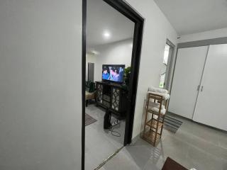 One Bedroom Condo Subic Bay - Morong - 2