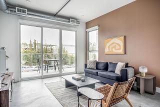 Marina Del Rey 2br w gym pool nr 405 LAX-1006 - 0