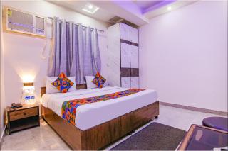 FabHotel Waypoint Inn - 1