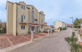 1 Bedroom Lovely Apartment In Vodice - Vodice - 0