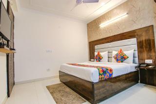 FabHotel Airport Avalon - Nr IGI Airport New Delhi - 7