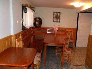 Holiday Home Life - 1