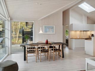 Holiday Home Jonnhild - 450m from the sea by Interhome - Tjørneholm - 2