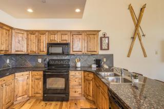 Alpenglow Condo 36A - Big Sky - 8