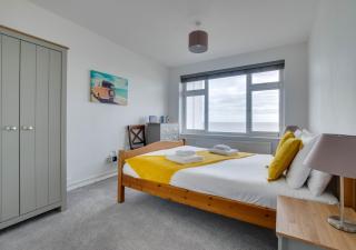 Flat 1 Beach House 4 East Cliff - Southwold - 3