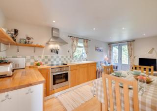 Little Glebe - Middleton - 9