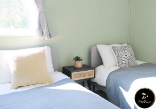 Bee Stays - Cooper House - 1