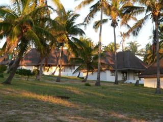 Blue Moon Beach Holiday Resort - Inhambane - 0