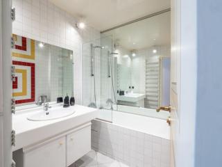 Appartement spacieux, proche des pistes, balcon, WIFI inclus - FR-1-502-481 - 4