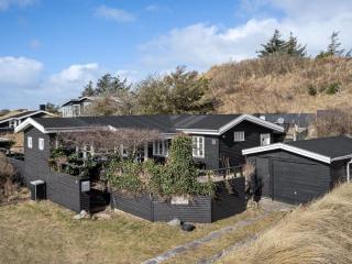 Holiday Home Sharanya - 500m from the sea by Interhome - Blokhus - 0