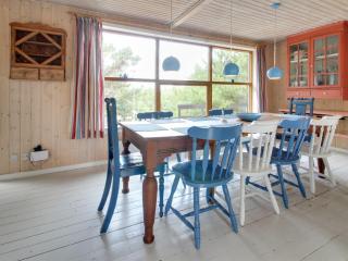 Holiday Home Ilsebil - 500m from the sea by Interhome - 3