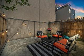 Modern & Comfy ~ 5* Location~GameRoom~Backyard - Filadélfia - 8
