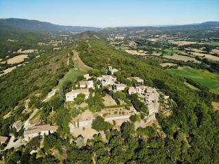La Fenice - Beautifully restored property with heated pool in small village - Montjustin - 7