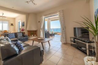 Villa Anna Margarita, beautiful modern villa with far reaching sea views - Kefallonia - 6