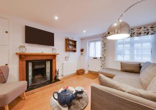 The Little Blue House - Southwold - 7
